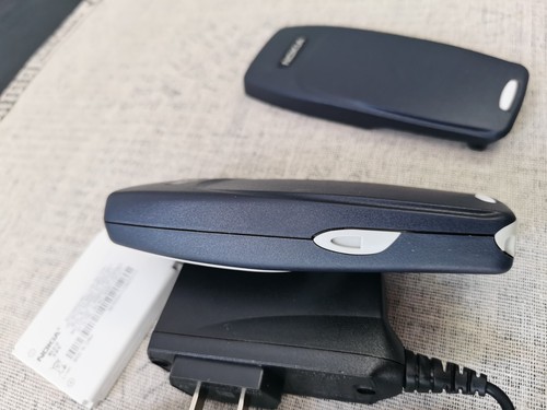 Oryginalny i pudełko Nokia 3310 niebieski odblokowany 2G GSM 900/1800 telefon komórkowy - Zdjęcie 8 z 12