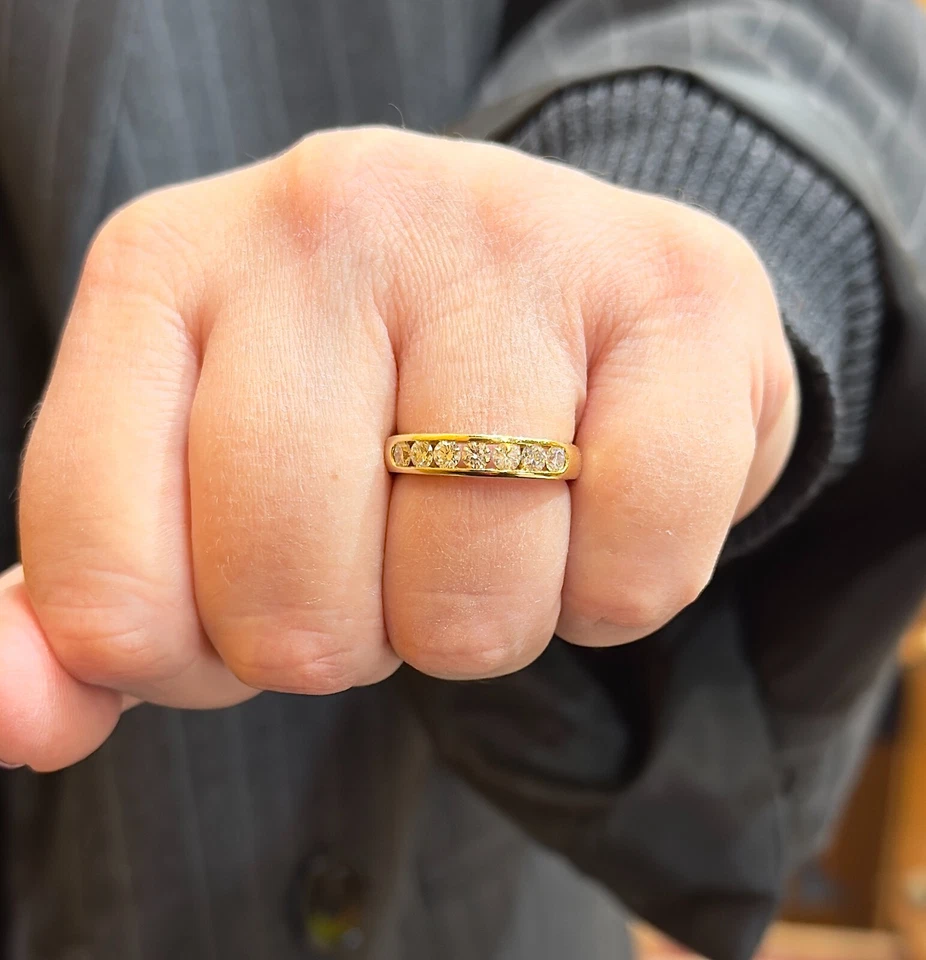 Demi-Alliance en diamants serti rail sur or jaune 18 carats taille 55 ajustable - Photo 2/4