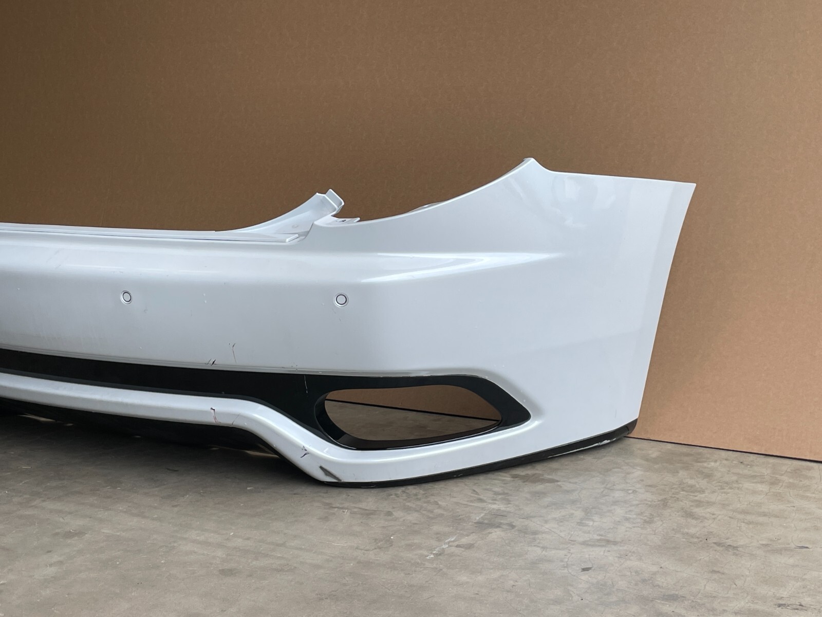 13 14 M145 Maserati Granturismo Sport Rear Bumper Complete *NOTE 1458 OEM