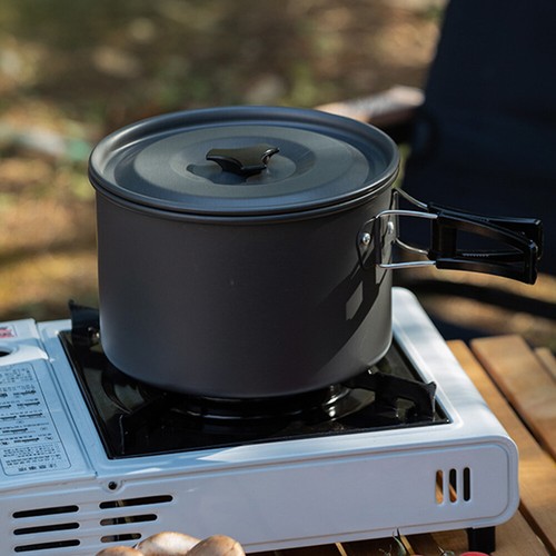 Portable Camping Pot with Lid and Folding Handle Camping Cookware (Medium)