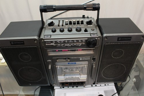 HITACHI TRK-9140E GHETTOBLASTER BOOMBOX + BLUETOOTH *TUNER UND CASSETTE DEFEKT* - Bild 5 von 17