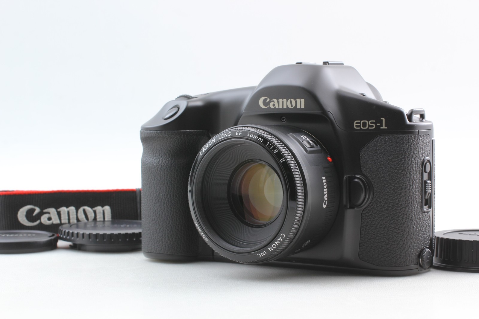 [Almost MINT] Canon EOS-1 SLR 35mm Film Camera EF 50mm F1.8 II Lens From JAPAN