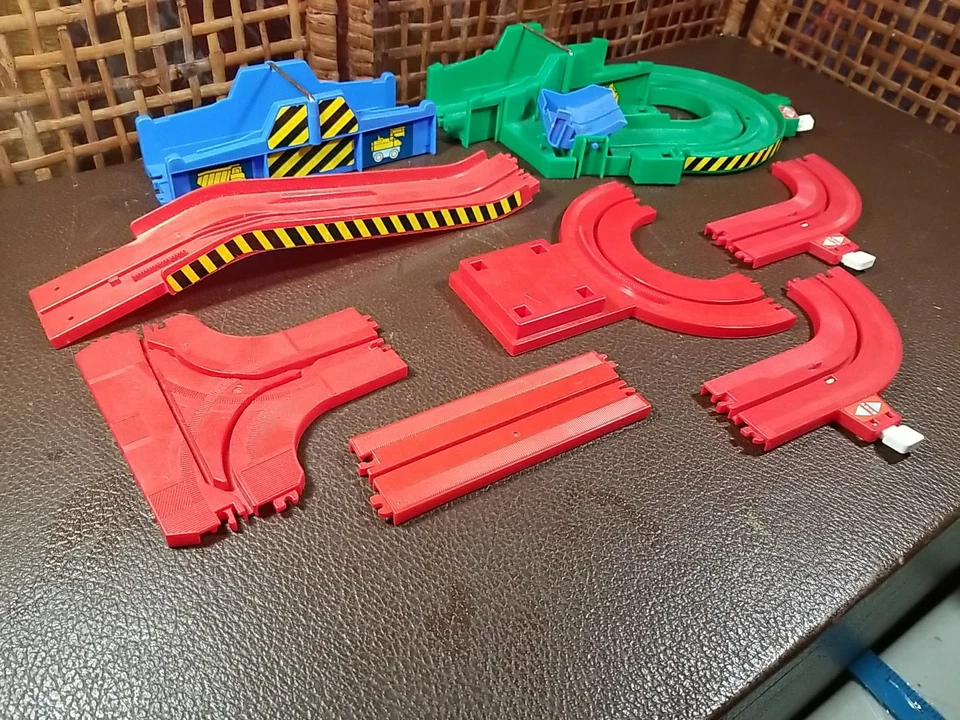 Tomy Big Loader Juego de Construcción 5001 Piezas de Repuesto Lote de 8 Piezas. Foto 2 de 4