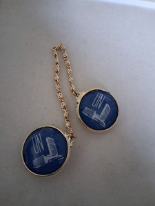 Vintage 1960's United Nations Souvenir Women's Sweater/Jacket Clip- Ex. Cond.