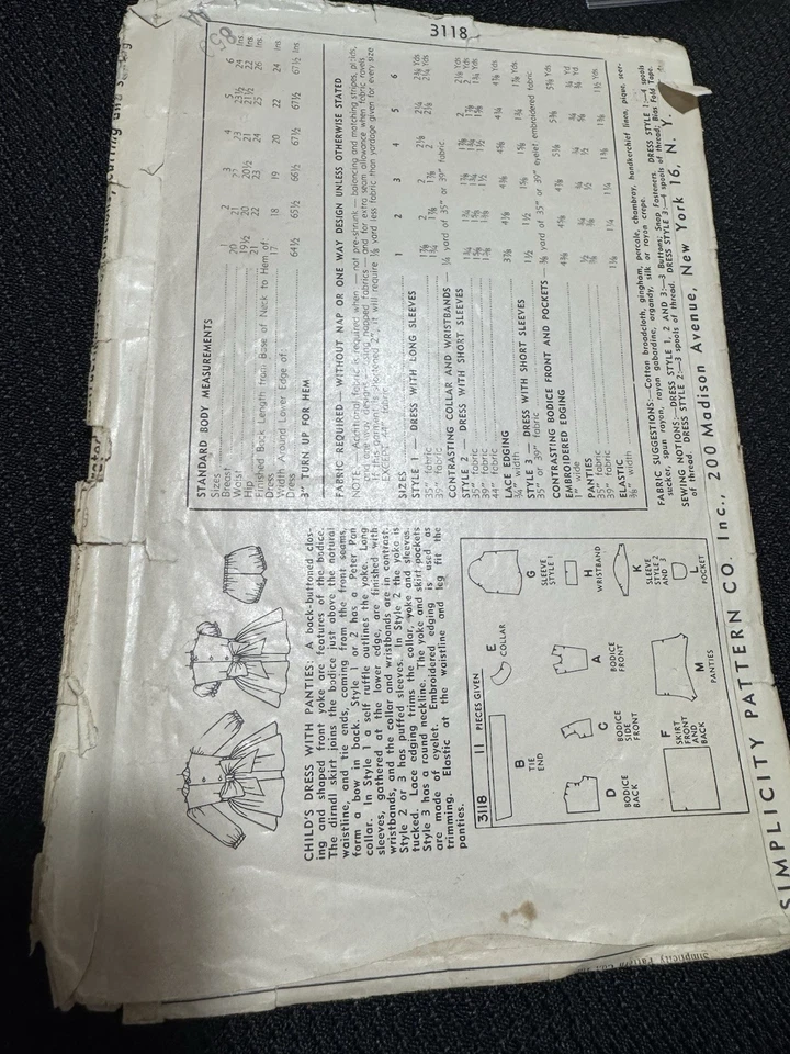 Vintage 1940s Simplicity 3118 Girls Dress with Panties Size 4 1949 Complete - Image 3 of 4