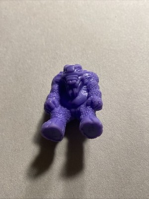 Monster in My Pocket Serie 1, Nr. 4 Behemoth Violett, gebraucht