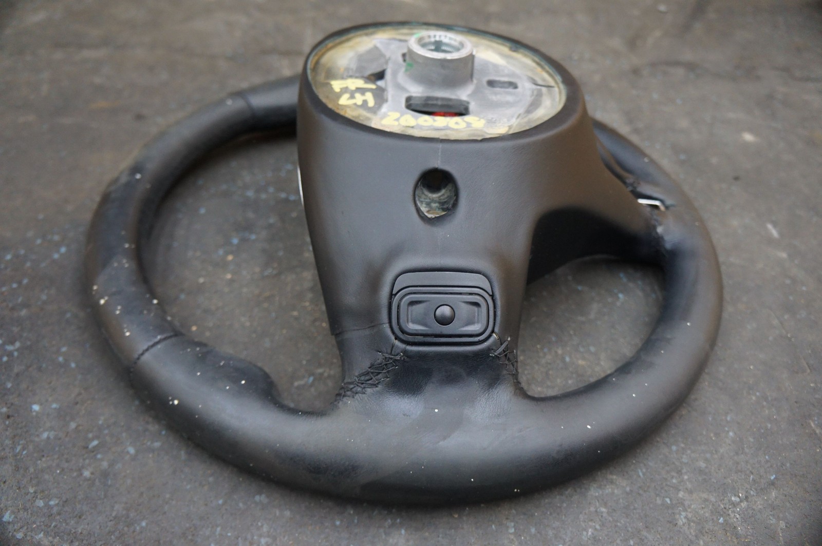 Driver Steering Wheel Assembly Black USA OEM Maserati Ghibli 2014-2016