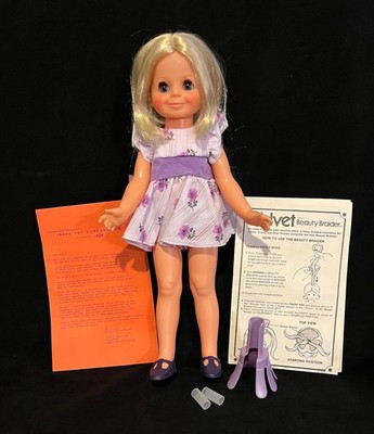 Vtg 1973  Ideal Velvet  Doll  15 1/2'' Original Outfit Braider Instructions