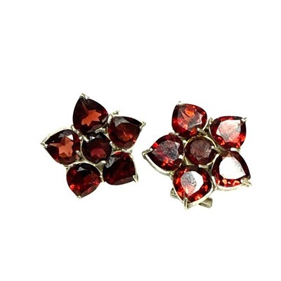 Sterling Silver Garnet Floral Cluster Clip On Earrings Red Gemstone Vintage Sty