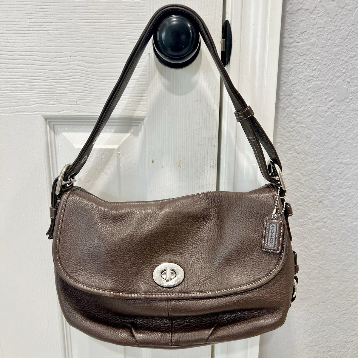 Vintage Coach Brown Pebbled Leather Legacy Flap Shoulder Bag Vintage Coach Brown Pebbled Leather Legacy Flap Shoulder Bag