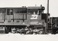 Burlington Northern Railroad BN #5569 C30-7 Locomotive Train Photo Clinton IA