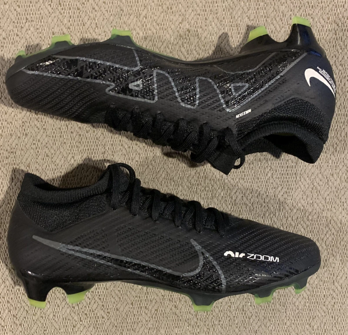 Size 15 men's soccer hotsell cleats