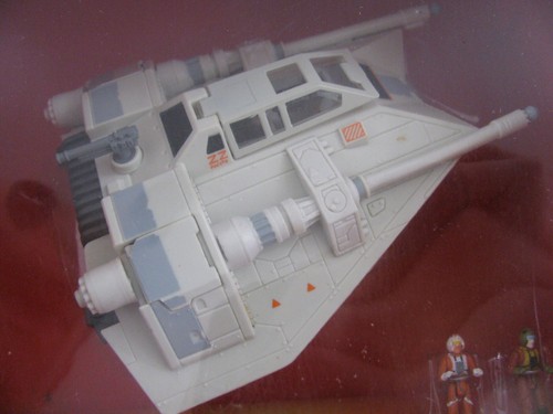 Micro-Machines Star Wars Action Fleet Series Alpha Rebel Snow Speeder w/ Figures - Picture 2 of 9