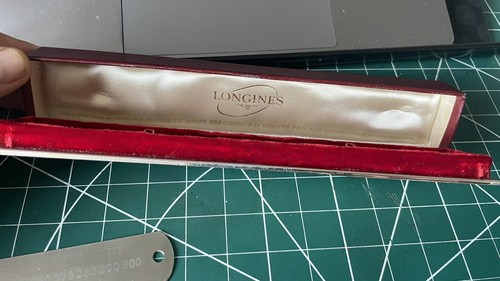 Vintage Longines Watch Box Ref. 289 - Burgundy Box with Red Velvet Interior - Picture 3 of 7