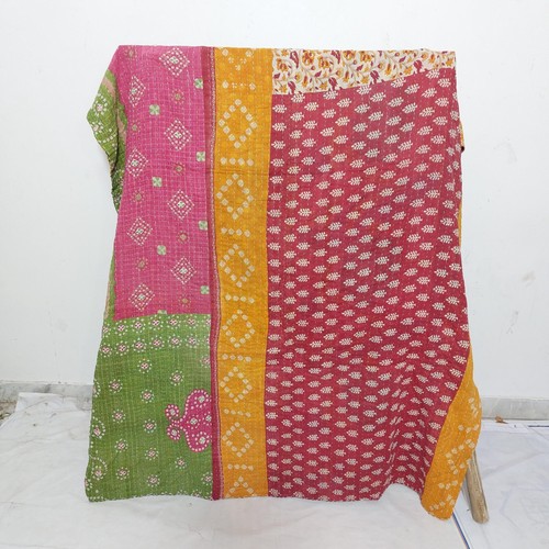 Vintage Handmade Red Quilt Kantha Bedspread Throw Cotton Blanket Ralli Gudari - Picture 2 of 2