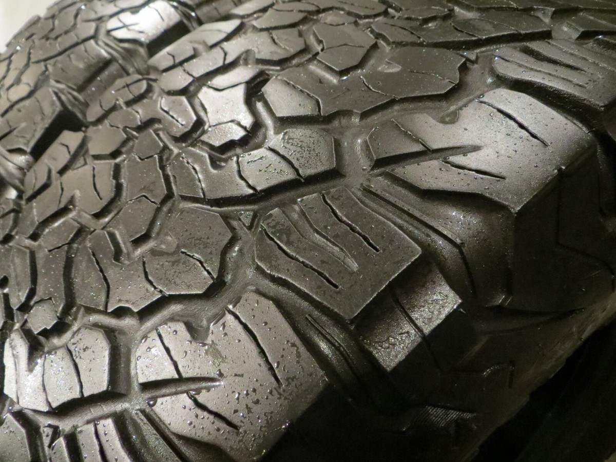 2 TWO BFGOODRICH BFG ALL TERRAIN T/A KO2 35x12.50R17LT 121R