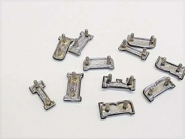 Ford Thunderbird 1975-1976 emblema de cabezal delantero Foto 4 de 4