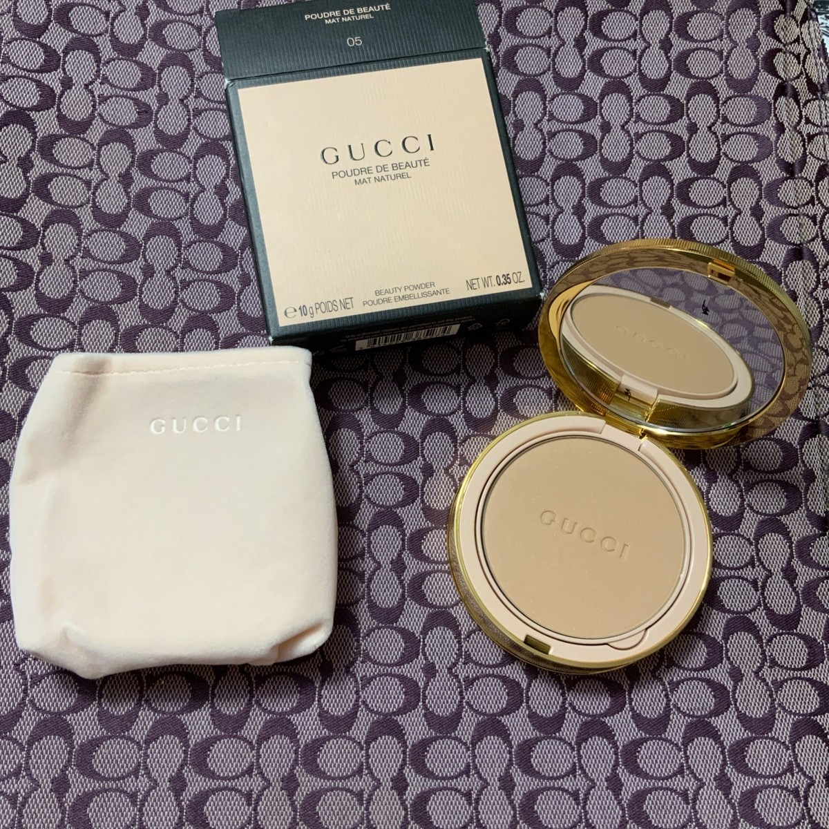 【新品未使用】GUCCI Poudre De BeautéMat Naturel Gucci Poudre De Beaute Mat Naturel # 05 Beauty Face Powder 0.35 oz
