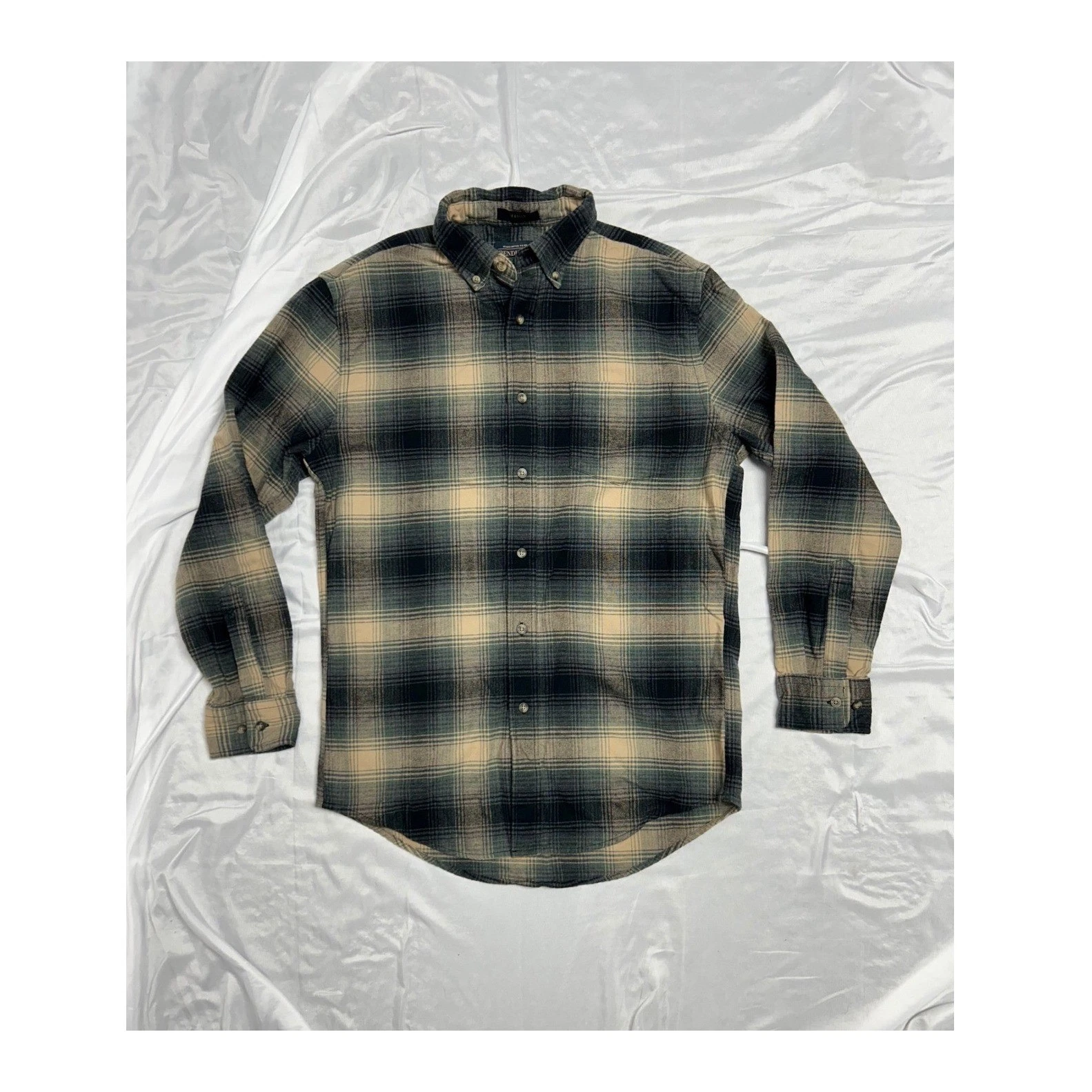 Pendleton Mason Plaid Flannel Button Up Shirt Green Tan Mens Small Outdoors Hunt