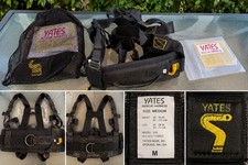 Yates Rescue Harness Size Medium SAR Rope Rescue Harness w/ Mesh Storage Bag