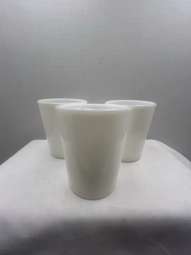 Vintage  Milk Glass Set of 3 Juice Tumblers Cups 3.5” Tall