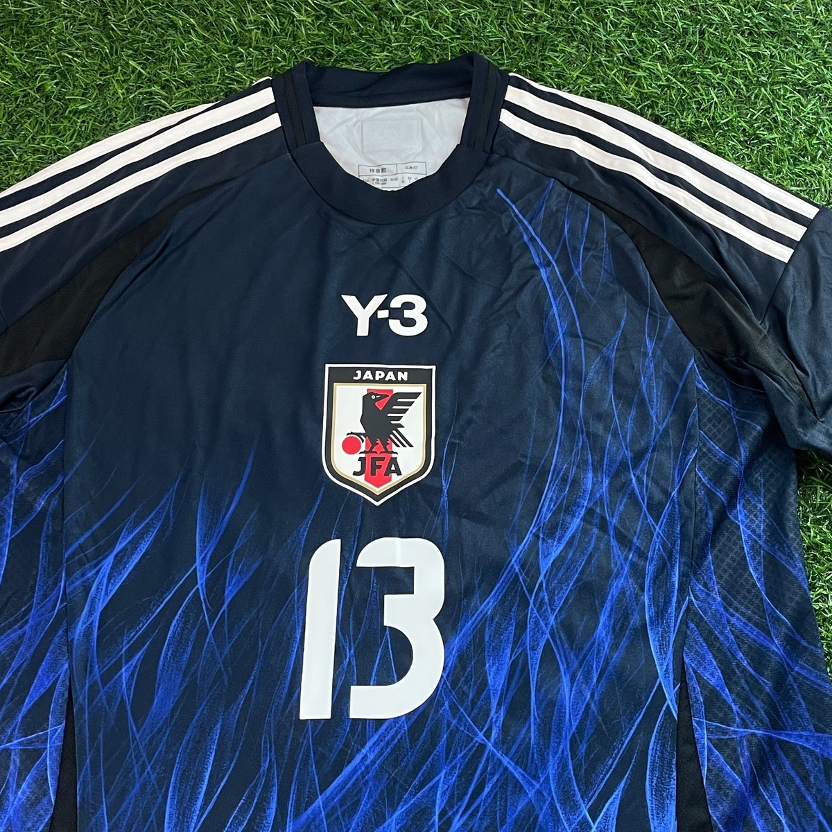 記念グッズ Y3 JAPAN NATIONAL JERSEY FOOTBALL TEAM s-l1200.jpg