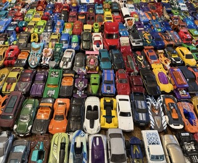   GREAT GIFT! Hot Wheels Matchbox Huge Bulk Lot 50+ Toy Diecast Cars & Vehicles