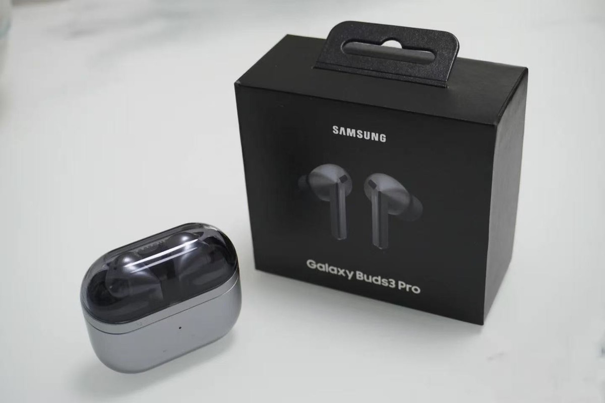 Samsung Galaxy Buds 3 Pro SM-R630 CHARGING CASE Replacement