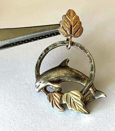 BHG Black Hills Gold RGC 925 Sterling 12K Gold Leaves Dolphin Ladies Pendant - Picture 10 of 12