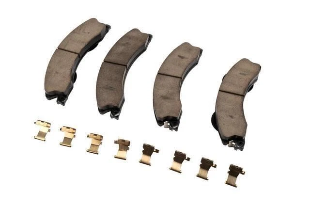 Pastillas de freno trasero para GM Chevrolet GMC Express Savana 2009-2017 (N/P 84265862)