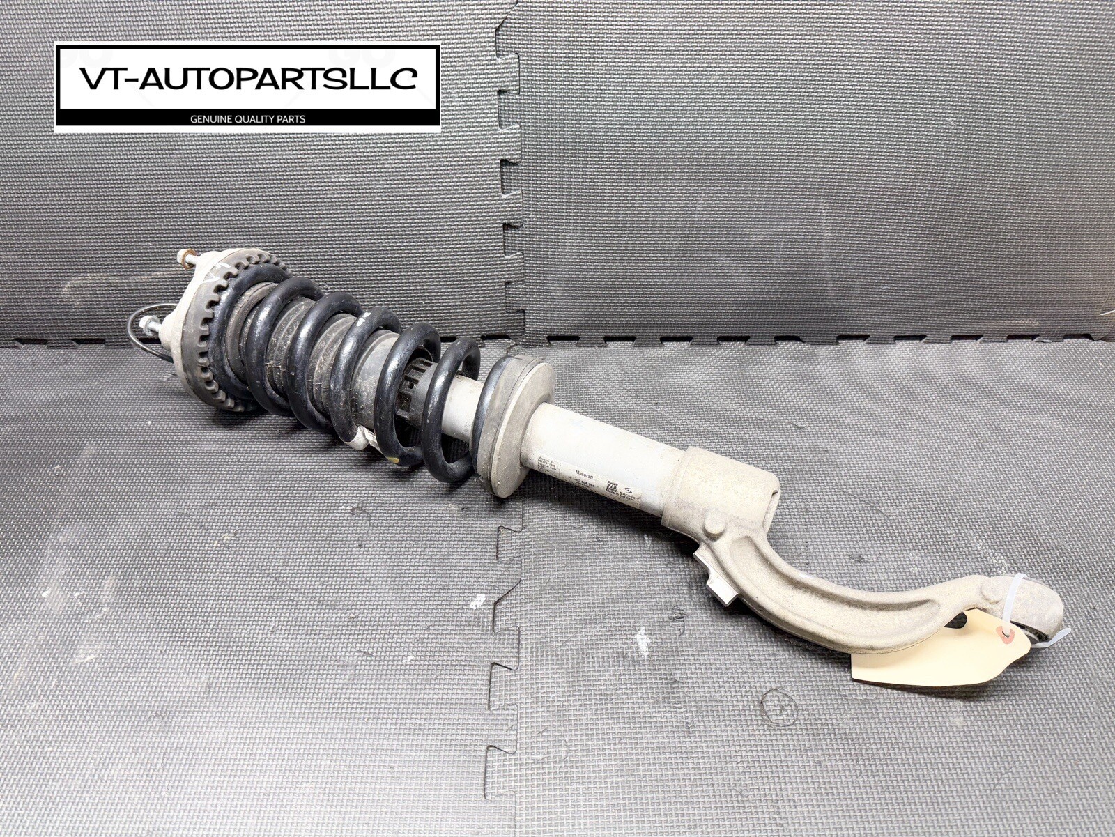 ⭐️2014-2017 Maserati Quattroporte Left Front Shock Strut Absorber 6700071400 OEM