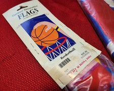 NIP *NEW OLD STOCK* BASKETBALL Indoor Outdoor APPLIQUE Oxford Nylon FLAG 28x42