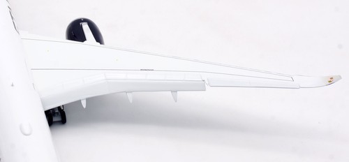 JC Wings 1:200 Starlux Airbus A350-900XWB Diecast Jet Model B-58502 Flaps Down - Picture 10 of 14