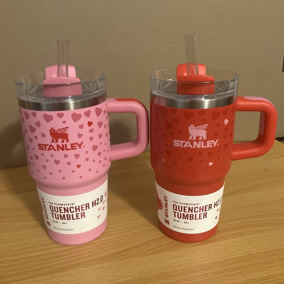 Stanley Cup Valentine's Day 2025 Ruby Red & Sweet Hearts 20 oz 2