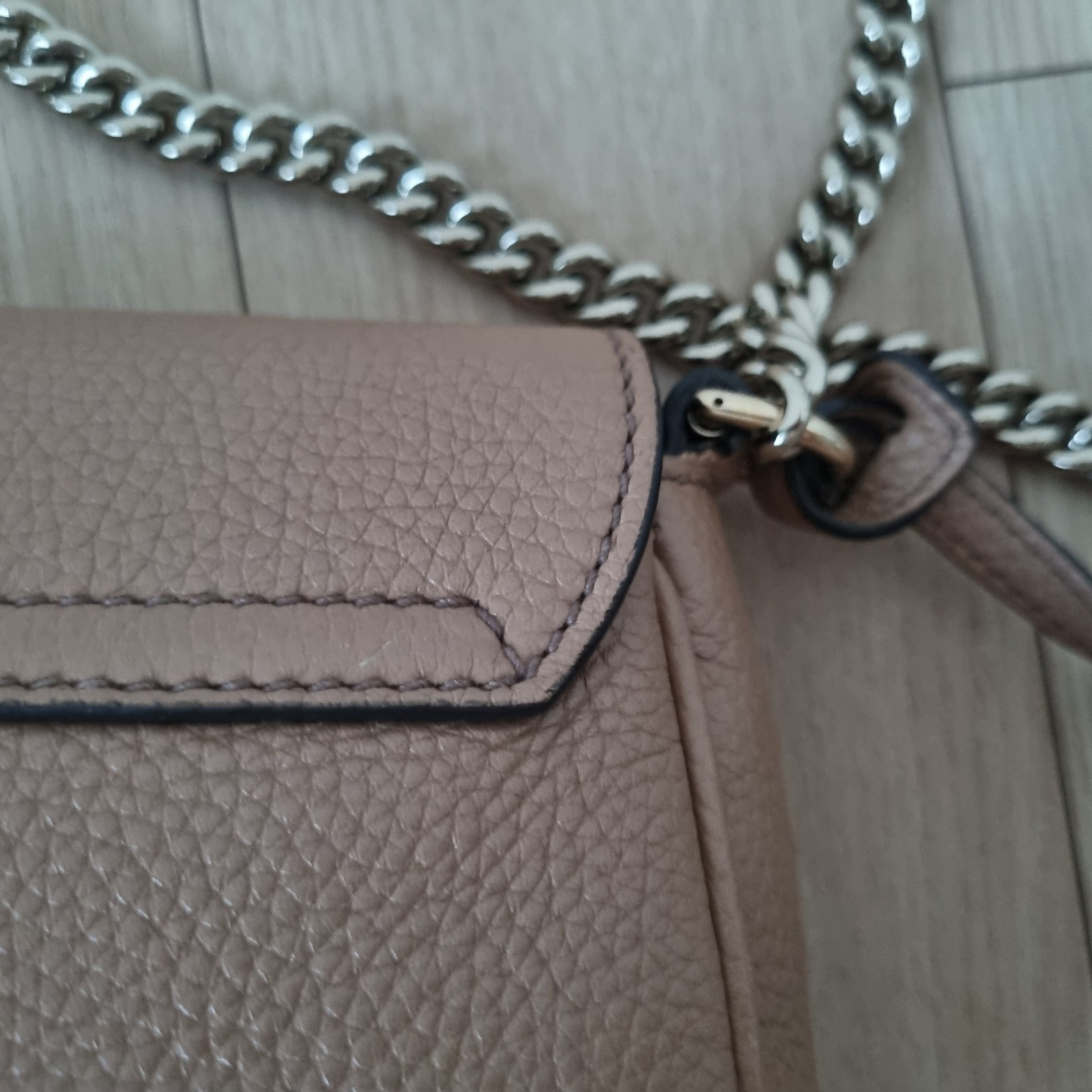 Authentic GUCCI Soho Interlocking G Chain Shoulde… - image 10