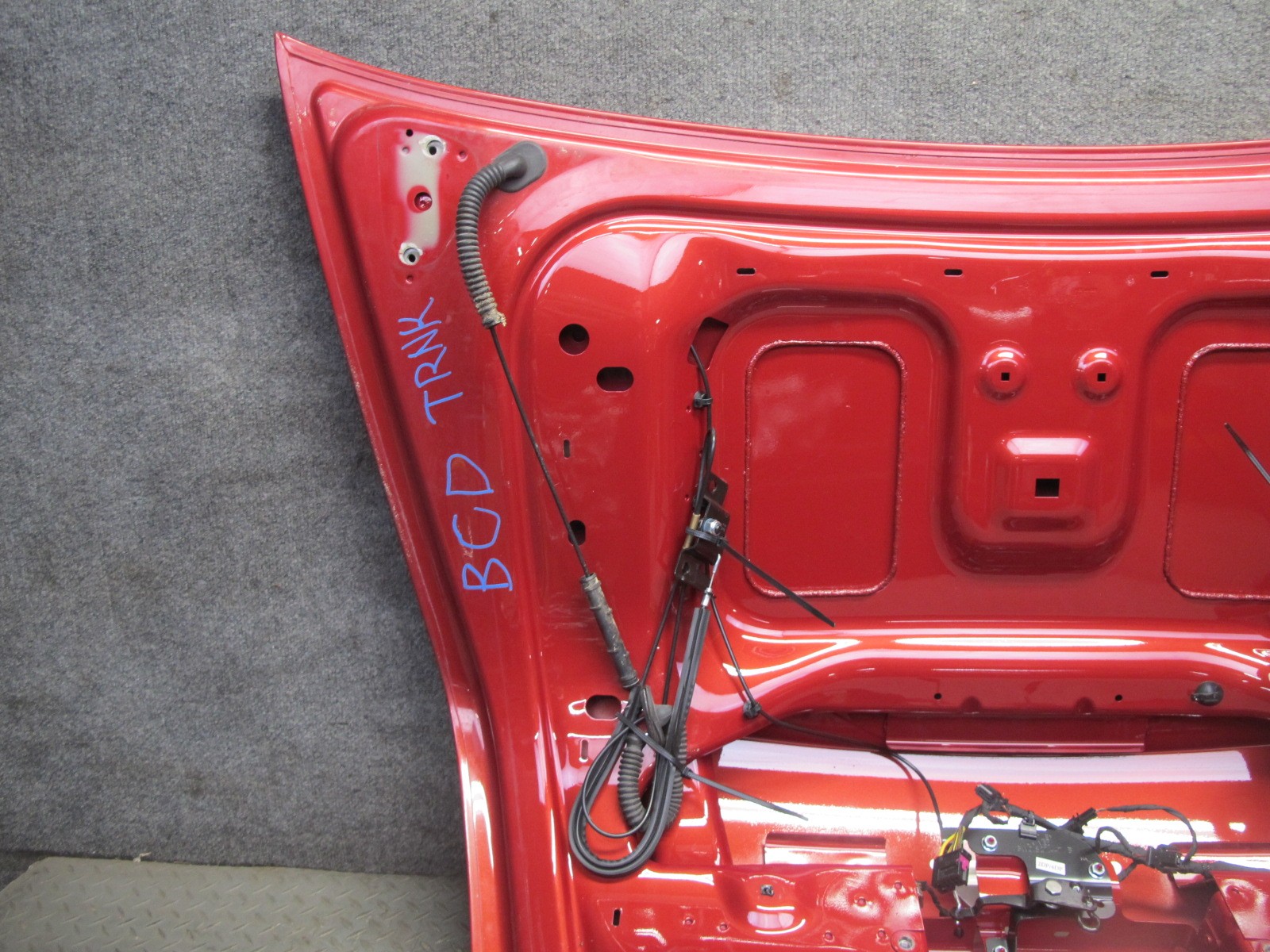 2006-2012 BENTLEY CONTINENTAL FLYING SPUR REAR TRUNK LID SHELL COVER PANEL