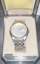 Seiko Two-Tone Metal Analog Wristwatch Day/Date Silver Gold Dial Original Box