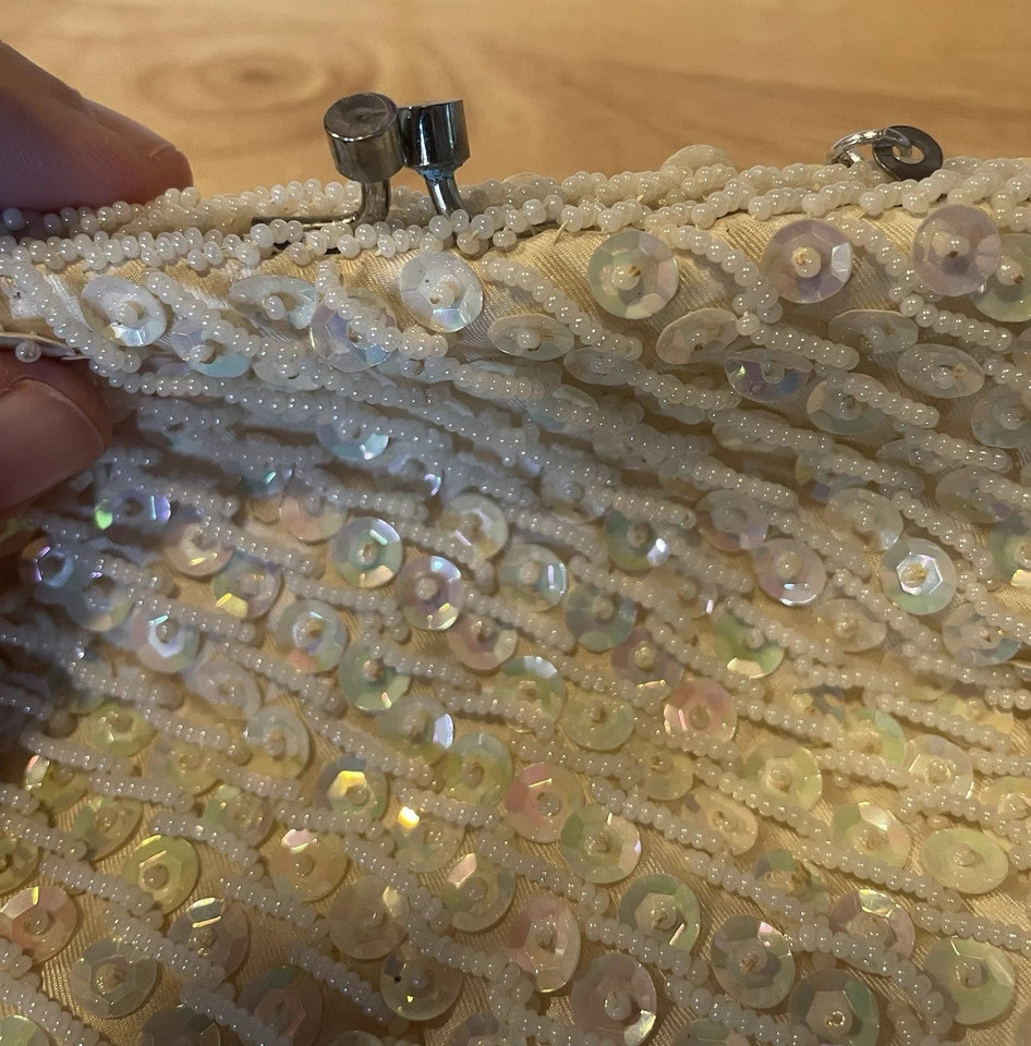 Vintage 1960s Evening Bag Romantic Sequin Kiss Lock Hong Kong Coquette Girl - Image 3 of 4