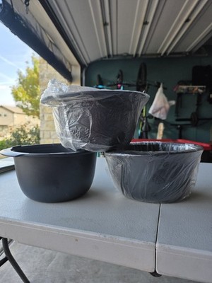Tupperware Ultra Pro Gray Round Casserole Crock 2.5 Liter/2.7 Quart - NO LID