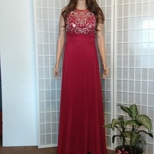 **Gorgeous Red evening gown, B Darlin🌹 Women's 11/ 12 Bejeweled