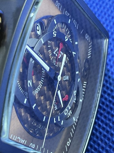Invicta S1 Rally Tonneau, gunmetal/khaki mod 46016 Men’s wristwatch - Picture 7 of 13
