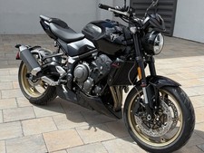2026 Triumph Trident 800 Jet black 