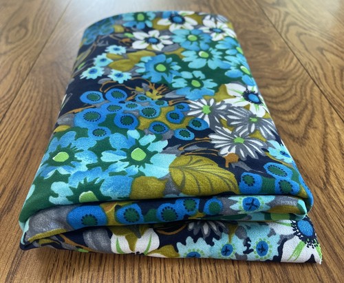 2Yds VTG Flower Power Daisy Floral Fabric Groovy Retro Blues & Greens Polyester? - Picture 19 of 22