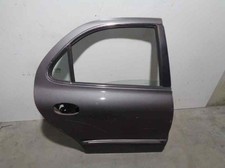 Porte arrière et accessoires Hyundai LANTRA