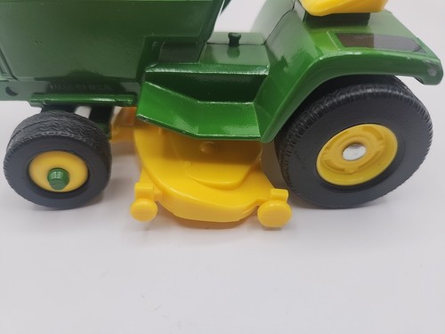 Rasaerba John Deere 200 vintage 1988 scala 1:16 - Foto 2 di 10