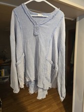 womens tops