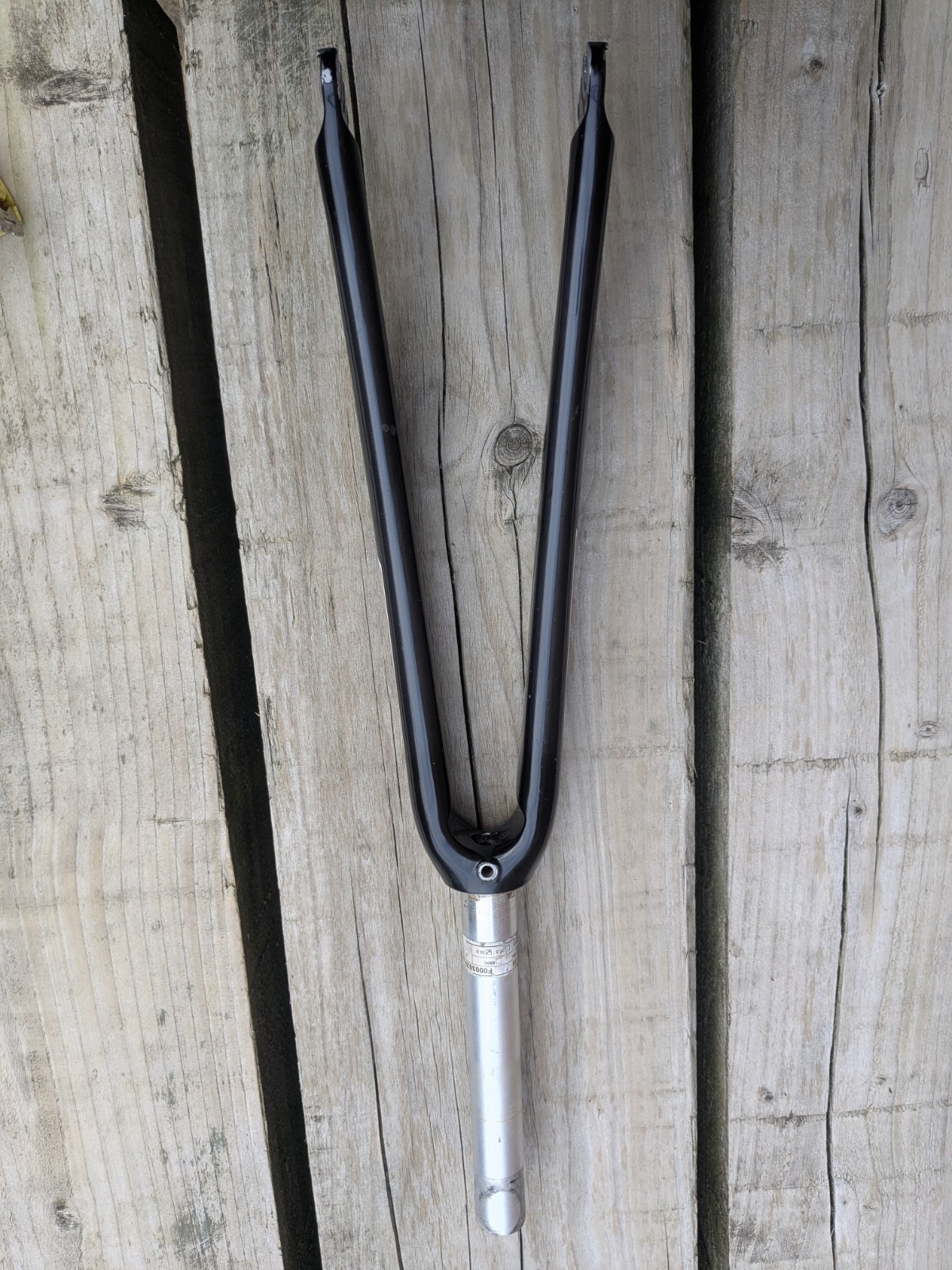 Alpina Carbon Fork 1" 1/8th Threadless Mudguard Mounts Winter Fork