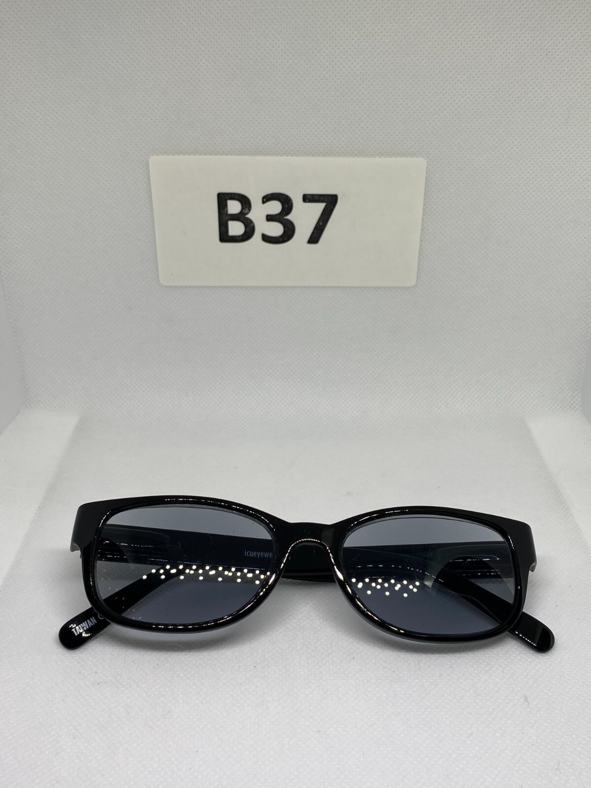 Icueyewear 80300001 +1.25 Prescription Sunglasses-image