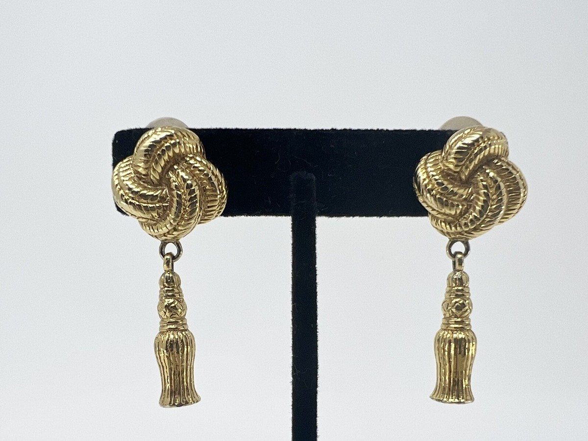 Carolee Gold Knot-Design Women’s Clip-On Earrings Vintage Carolee Knot Gold Tone Textured Clip on Earrings - Etsy main image 4