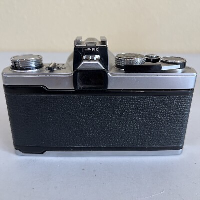 OLYMPUS OM-1 SLR Film/F.Zuiko OM Systm/135mm F3.5 Lens